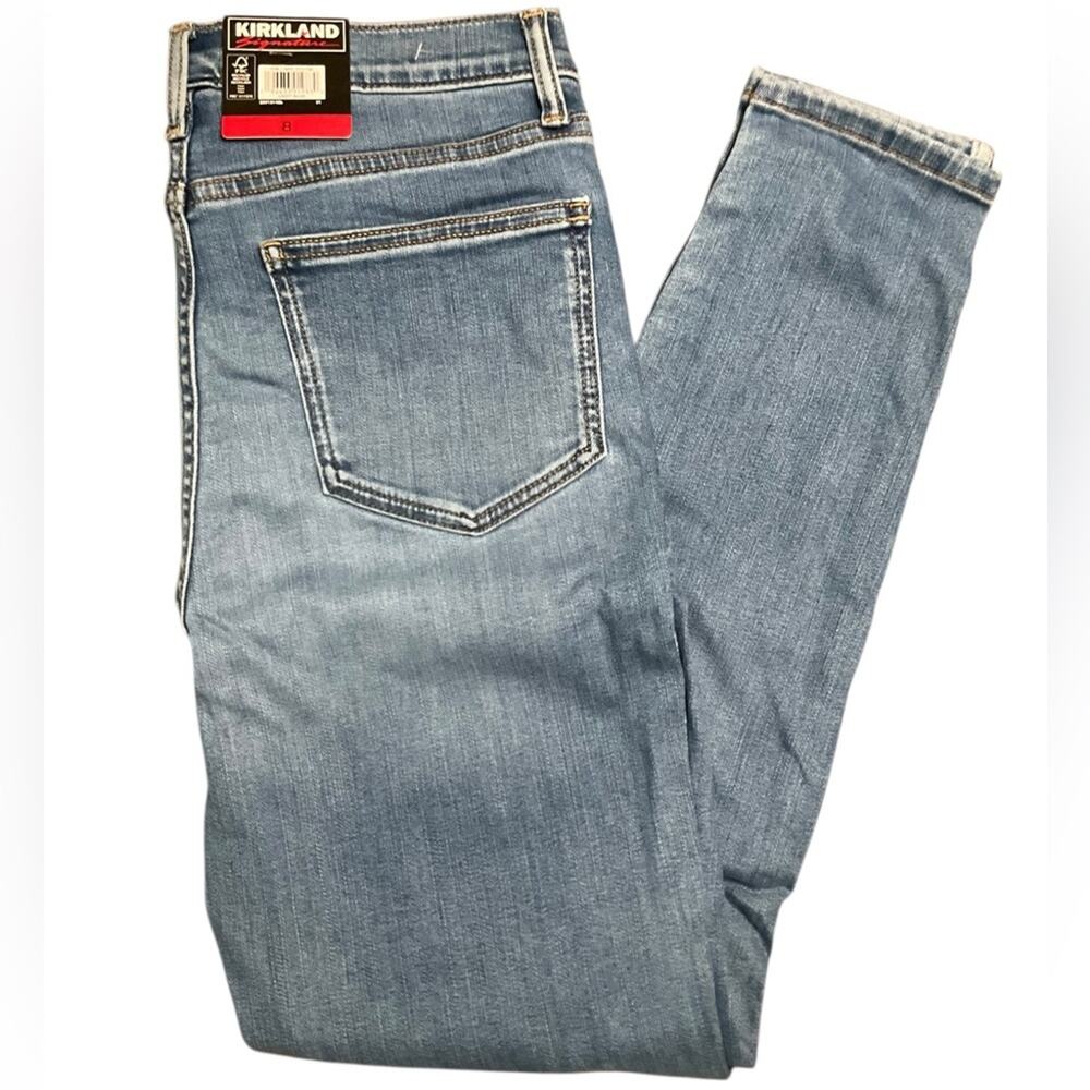 Kirkland Signature Women's Jeans Light Blue High Rise Stretch Size 8 NWT - Picture 6 of 9